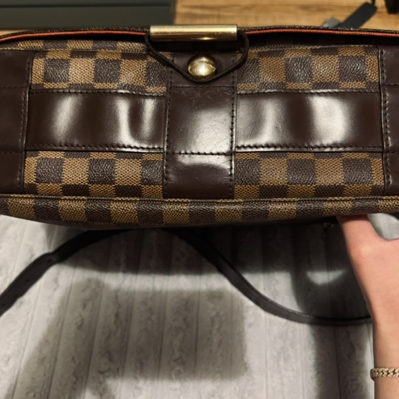 Pre Loved Louis Vuitton Damier Bastille Messenger Bag N45258 - Picture 5 of 8